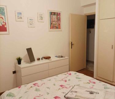 Kypseli Casa | Spacious Double room in the Center of Athens
