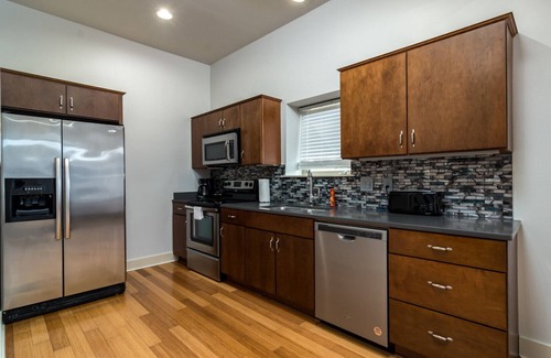 Downtown Little Rock Casa | Spacious Downtown Retreat with Rooftop Terrace!