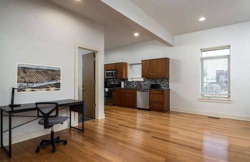 Downtown Little Rock Casa | Spacious Downtown Retreat with Rooftop Terrace!