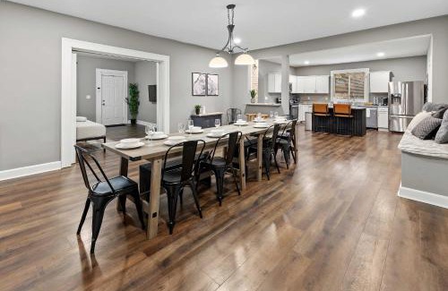 Indianapolis Casa | Spacious Downtown Retreat Near the Childrens Museum
