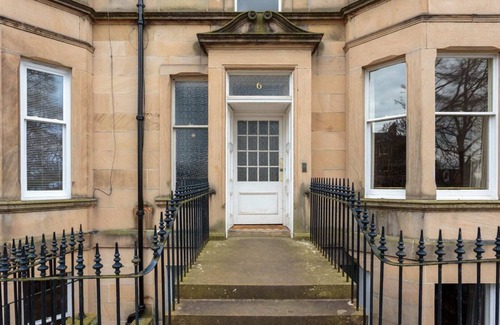 Comely Bank Apartamento | Spacious drawing room apt, 10 mins to Princess st.