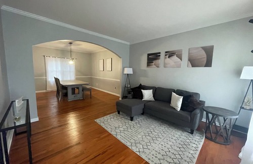 Suwanee Casa | Spacious Dream home W/ Private Pool!