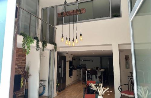 Prado - Republique Apartamento | Spacious duplex near the city center of Cannes