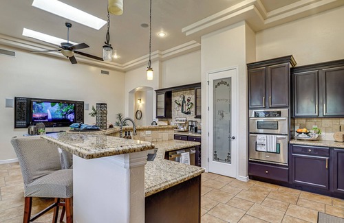El Paso Casa | Spacious El Paso Home w/ BBQ-Ready Backyard!