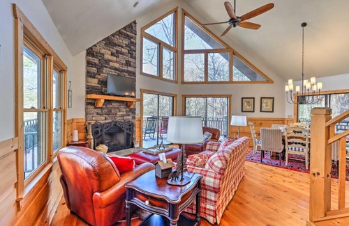 Ellijay Casa | Spacious Ellijay Resort Home with Hot Tub!