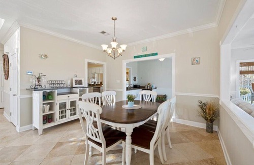Mary Esther Casa | Spacious Emerald Coast House w/Views Near Beach