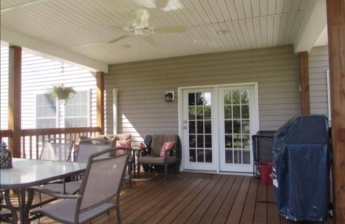 Bellefonte Casa | Spacious Family Friendly PSU Alumni Home