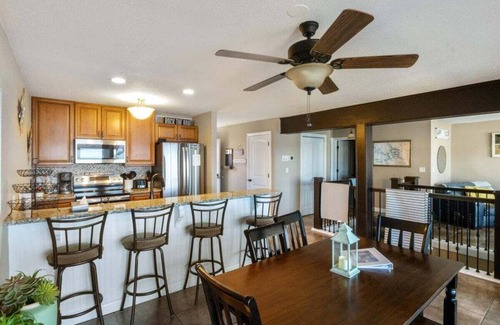 Lake of the Ozarks Condominio | Spacious Family Friendly 3 bed/3 bath w/ Amazing Views, Lakeside Pool, & Boat Slip