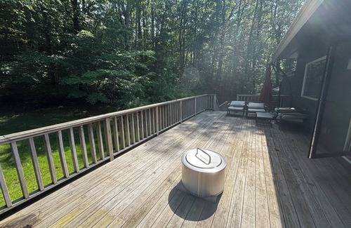 Dix Hills Casa | Spacious family friendly 5-bedroom 4.5-bath house for Ryder Cup