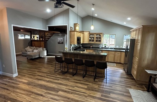 Pollock Pines Casa | Spacious Family Getaway-Pollock Pines