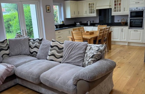 Belfast Casa | ☘️Spacious Family Home in Belfast