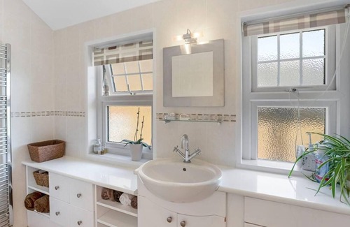 Sholden Casa | Spacious Family Home in Deal