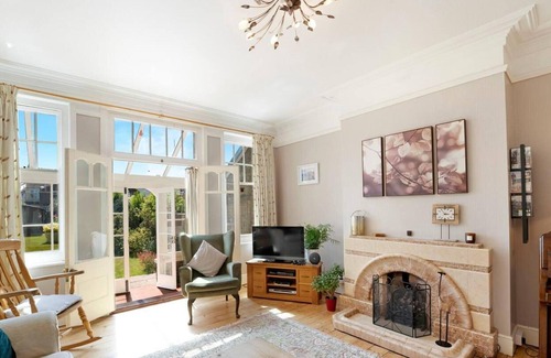 Sholden Casa | Spacious Family Home in Deal