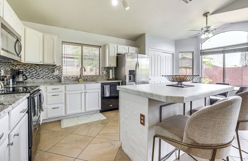 Tempe Casa | Spacious Family Home w/Yard Near Arizona Mills!