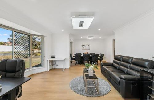 Parkinson Casa | Spacious Family Retreat in Peaceful Parkinson