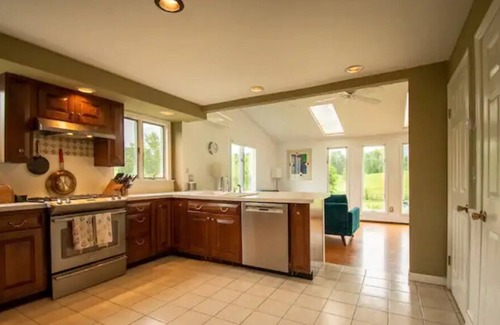 High Falls Casa | Spacious Family Retreat, Mountain Views on 8 Acres