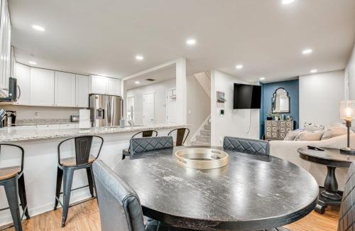 Jefferson Park Casa | Spacious Family Retreat Near Airport home