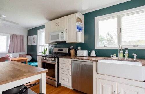 Margaretville Casa | Spacious Farmhouse near Belleayre - Sleeps 14