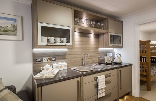 Merthyr Tydfil Apartamento | Spacious Flat by Taff Trail - Ideal for Groups