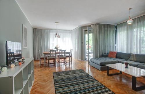 Lozenets Apartamento | Spacious flat close to the American Embassy