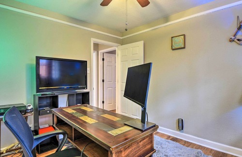 Handley Casa | Spacious Fort Worth Ranch, Close to Downtown!