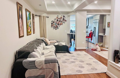 Bloomingdale Casa | Spacious four-bed, three-and a half- bath townhome in Washington DC.