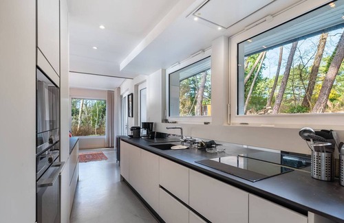 Le Touquet-Paris-Plage Villa | Amplia villa con piscina privada, Wi-Fi y se admiten mascotas