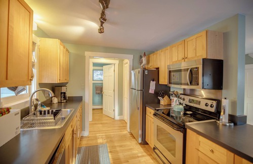 Franconia Casa | Spacious Franconia Cottage - Minutes to Cannon Mtn, Littleton, & More!