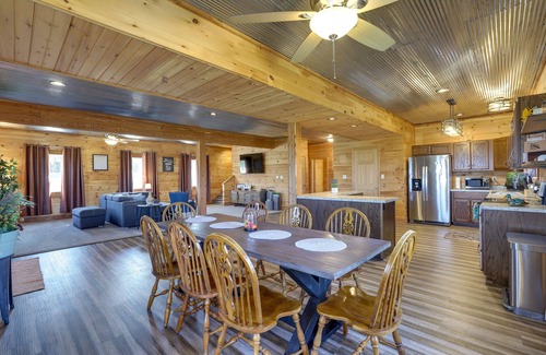 Grubville Casa | Spacious Franklin County Retreat on 80 Acres!