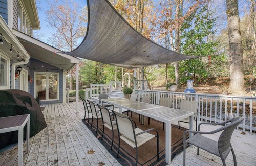 Johns Creek Casa | Spacious, Fun & Comfy Family Haven ~ Garden ~ BBQ!