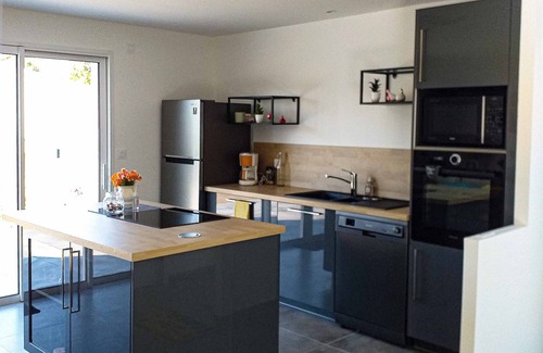 La Turballe Casa | Spacious gîte close to the beach and port