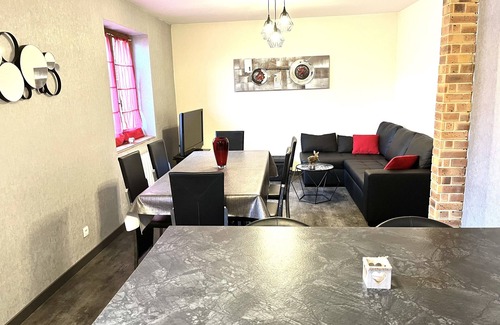 Ingersheim Apartamento | Spacious Gîte du Vigneron with spa, billiards and table soccer 3 km from Colmar