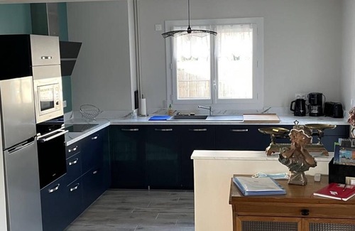 Onzain Cabaña | Casa rural renovada con jardín, cerca del castillo de Chaumont-sur-Loire y rutas en bicicleta