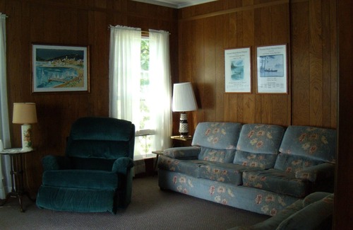 Grenell Casa | Spacious Grindstone Island House across from Clayton, NY