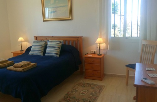 Santa Maria de Nieva Apartamento | Amplio apartamento en planta baja de dos dormitorios