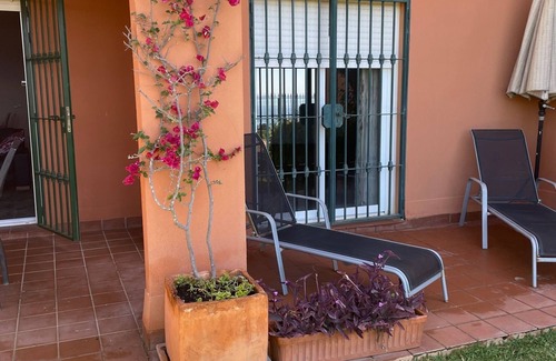 Alcorrin Apartamento | Amplio apartamento de lujo en planta baja con estacionamiento subterráneo