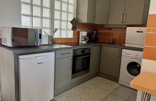 Cambo-les-Bains Apartamento | Apartamento T2 Bis en villa contemporánea, 4 plazas, internet, jardín privado, parking, cerca del centro