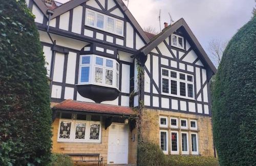 Roundhay Apartamento | Spacious Guest Flat near Roundhay Park
