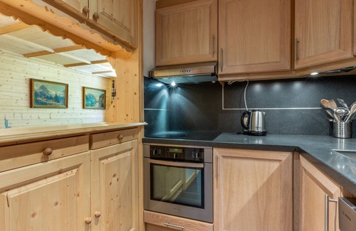Val-d'Isere Apartamento | Apartamento amplio con wifi, estacionamiento y balcón al sur cerca de las pistas