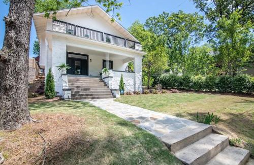 Birmingham Casa | Spacious Highland Park Home, Family&pet Friendly