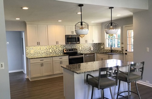 Lithonia Casa | Spacious Historic 4 bed 2 bath Home close to Atlanta and State Parks