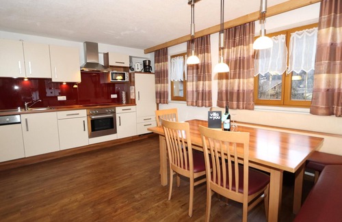 Zillertal Apartamento | Spacious holiday apartment in Aschau near the ski areas