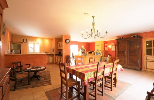 Castels et Bezenac Casa | Spacious holiday home with swimming pool, paddling pool close to river