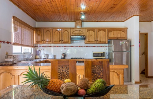 Anse Royale Casa | Casa Vacacional Moderna y Espaciosa - Cerca de Playas Espectaculares