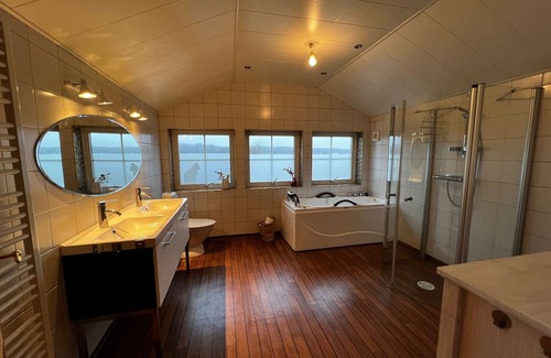 Solvesborg Casa | Spacious holiday home on the Baltic coast for the large family
