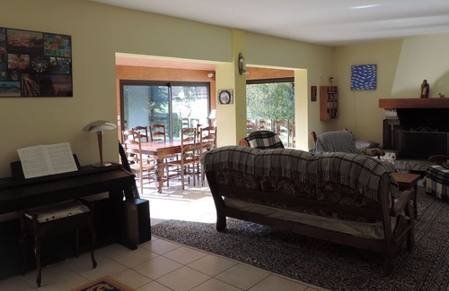Gouesnach Casa | Amplia casa de vacaciones en un entorno rural