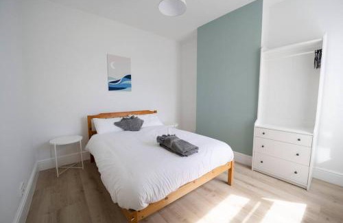 Porthcawl Casa | Spacious Holiday Home in Porthcawl