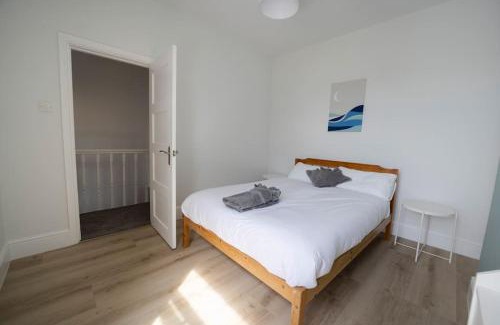 Porthcawl Casa | Spacious Holiday Home in Porthcawl