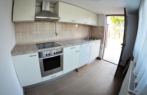 Brckovljani Casa | Spacious Holiday Home in Gračec with Private Swimming Pool