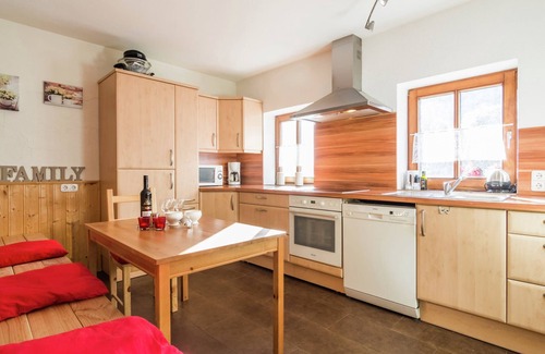 Leogang Casa | Spacious Holiday Home near Ski Area in Leogang